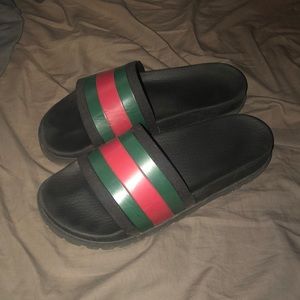 Gucci slides size 10